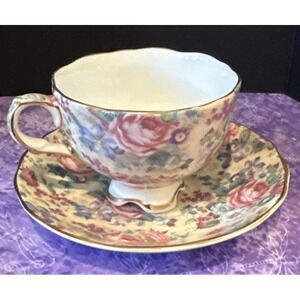 Crown Dorset‎ Chinz Teacup Saucer Roses Floral Gold Trim Bone China England VTG